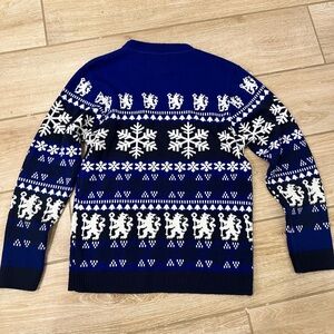 Chelsea Blue’s Christmas Holiday Men's Festive Blue & White Crewneck Sweater, M